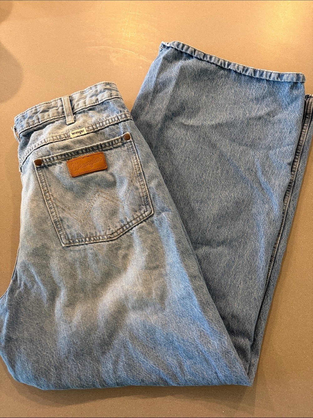 Wrangler Worldwide Wide Leg Jeans
